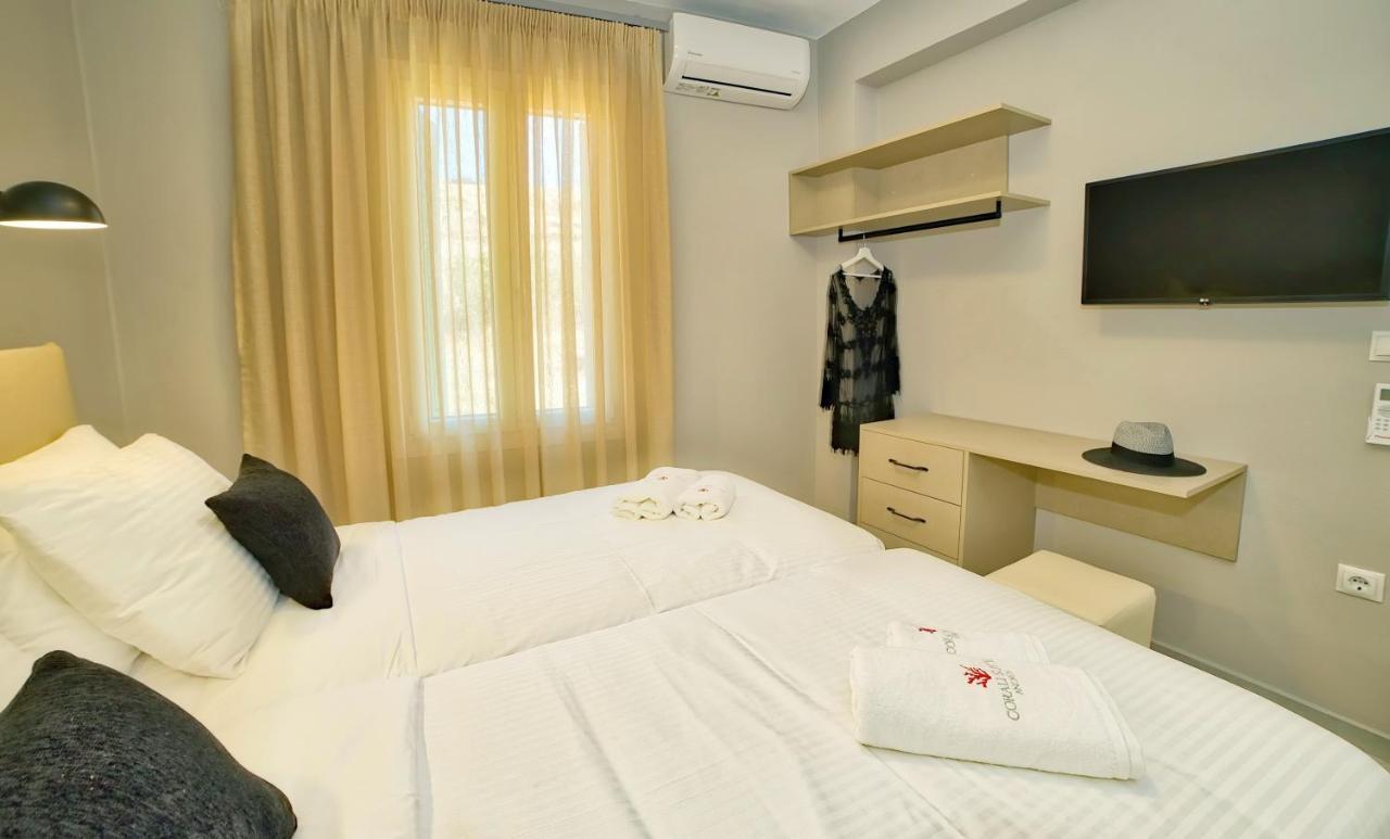 Corali Suites Andros Batsi  Room photo