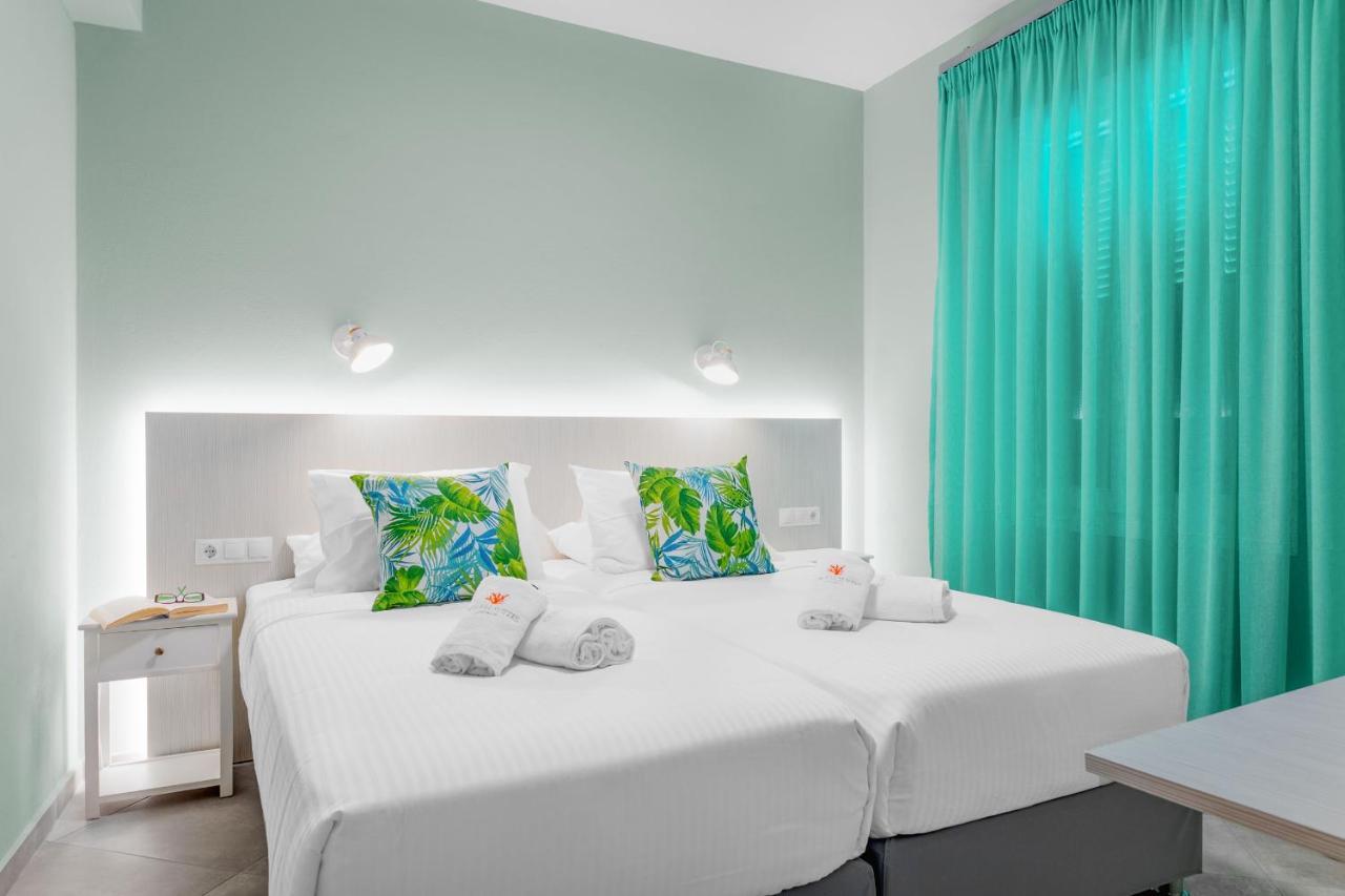 Corali Suites Andros Batsi  Exterior photo