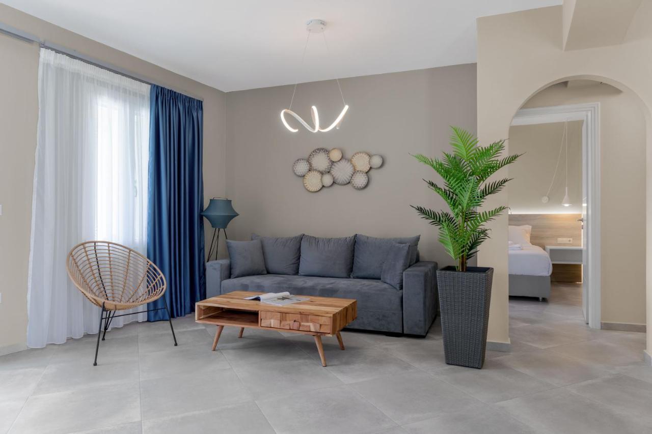Corali Suites Andros Batsi  Exterior photo